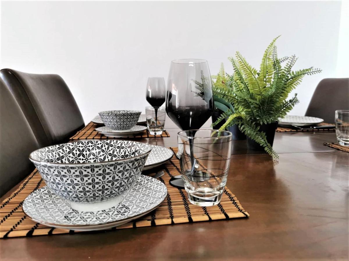 Cosea Living: Seaside 2 Bedroom Flat Kings Palace 209 Paphos Eksteriør bilde