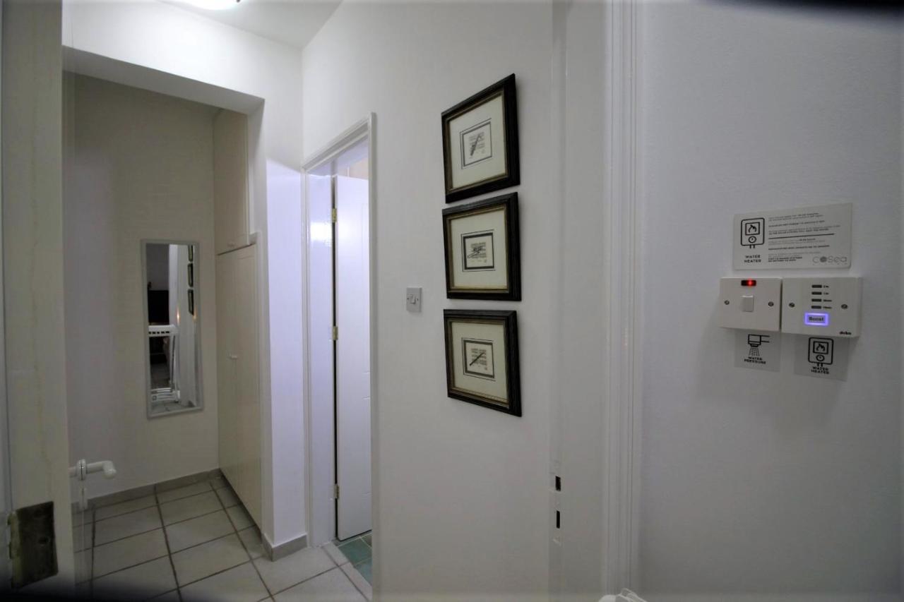 Cosea Living: Seaside 2 Bedroom Flat Kings Palace 209 Paphos Eksteriør bilde
